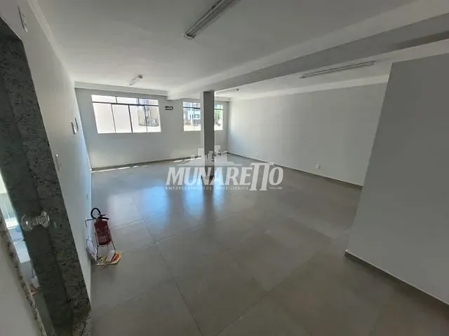 Sala com 48m², para alugar, no bairro Centro em Concórdia