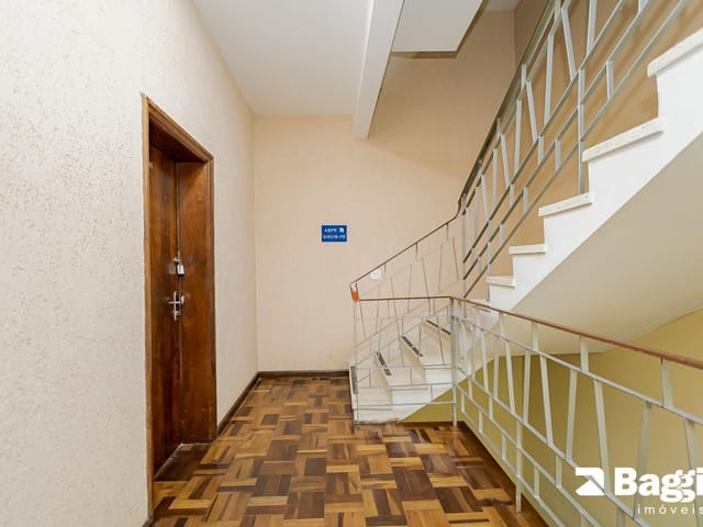 Sala à venda, no bairro Centro em Curitiba