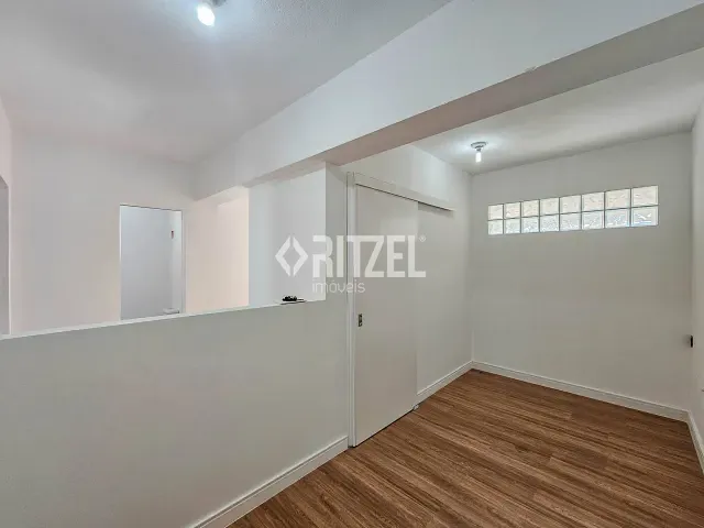 Sala para alugar, no bairro Centro em Novo Hamburgo