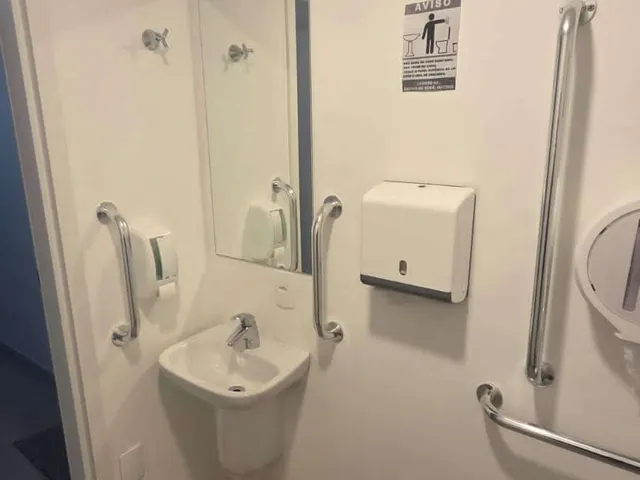 Sala com 30m², para alugar, no bairro Vila Mariana em São Paulo