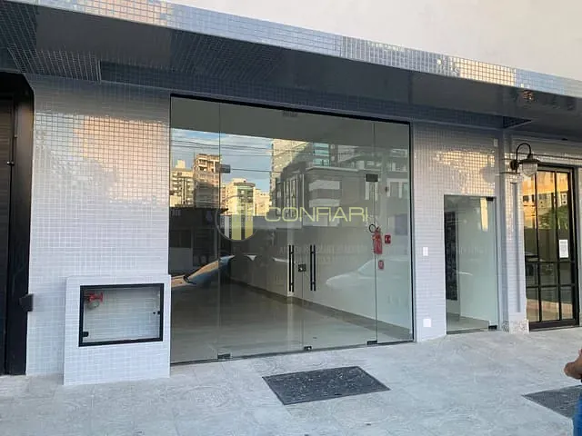 Sala para alugar, no bairro Meia Praia em Itapema