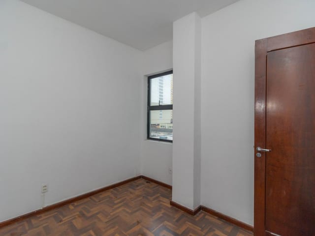 Sala à venda, no bairro Centro em Curitiba