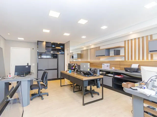 Sala à venda, no bairro Centro em Curitiba