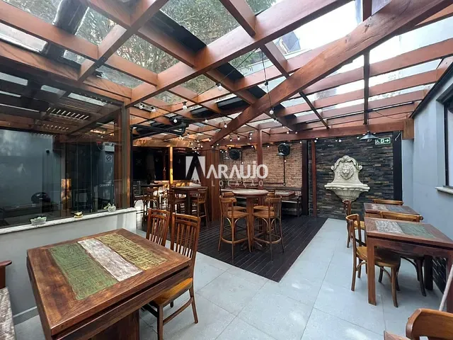 Sala para alugar, no bairro Centro em Itajaí