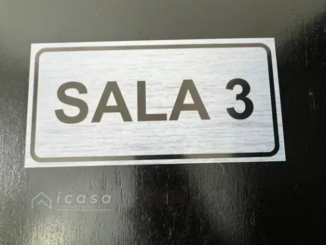 Sala com 17m², para alugar, no bairro Vila Resende em Caçapava