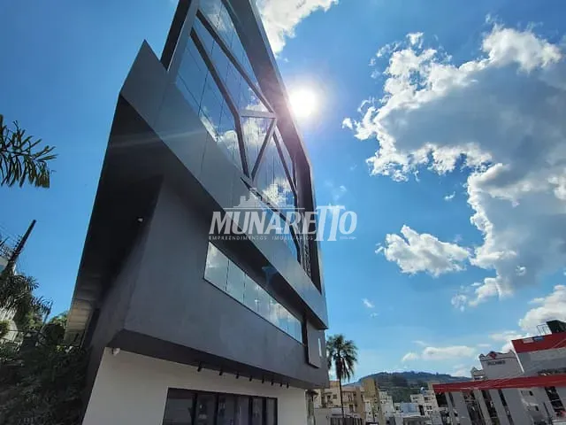 Sala com 68m², para alugar, no bairro Centro em Concórdia
