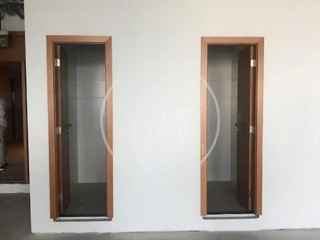 Sala à venda ou para alugar, no bairro Várzea de Baixo em São Paulo
