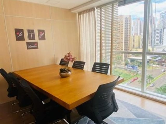 Sala com 100m², à venda, no bairro Gleba Palhano em Londrina