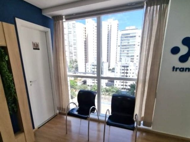 Sala com 100m², à venda, no bairro Gleba Palhano em Londrina
