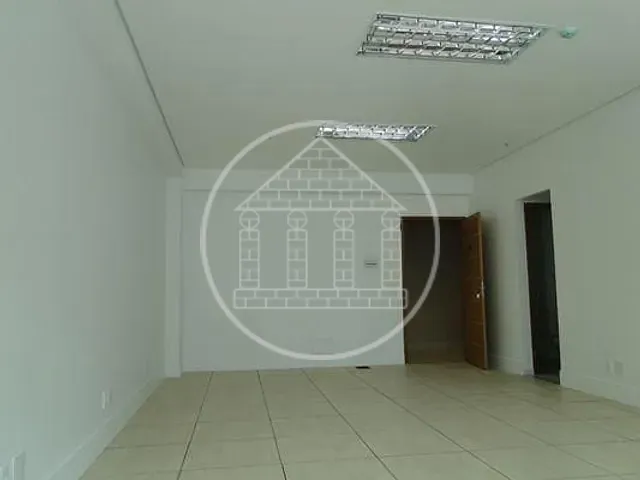 Sala com 57m², à venda, no bairro Morumbi em São Paulo