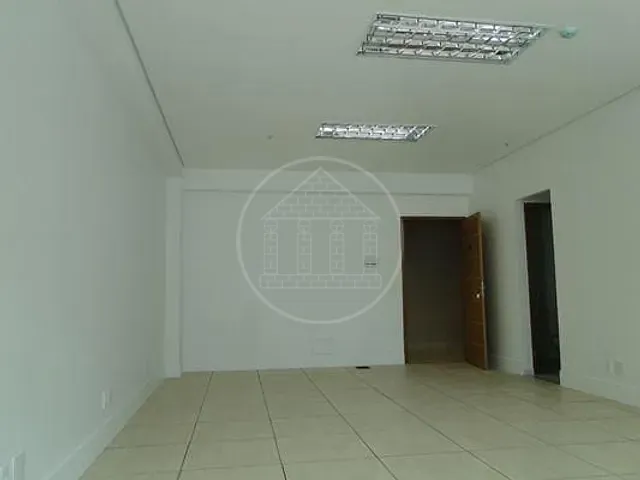 Sala com 57m², à venda, no bairro Morumbi em São Paulo