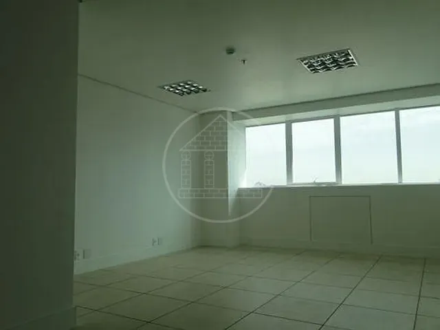 Sala com 57m², à venda, no bairro Morumbi em São Paulo