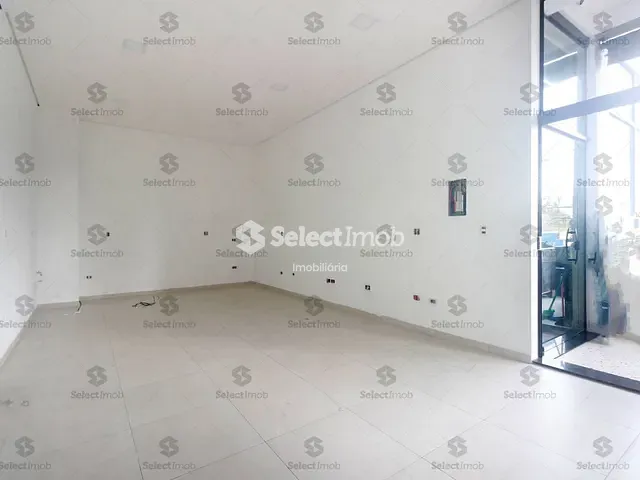 Sala com 33m², para alugar, no bairro Vila Bocaina em Mauá