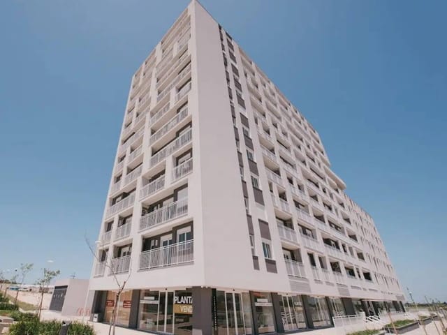 Sala à venda, no bairro Três Vendas em Pelotas