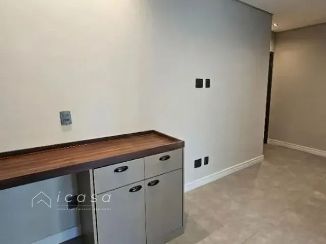 Sala com 32m², à venda ou para alugar, no bairro Royal Park em São José dos Campos