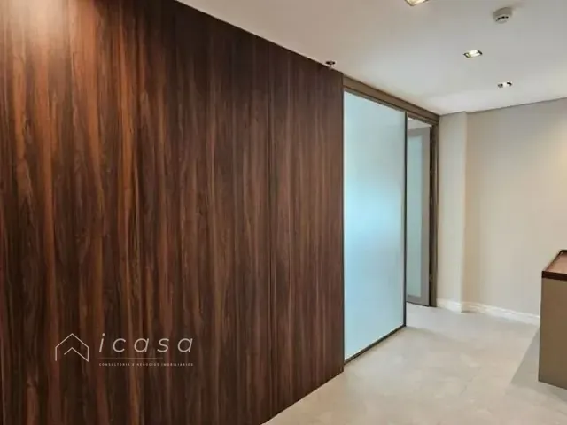 Sala com 32m², à venda ou para alugar, no bairro Royal Park em São José dos Campos