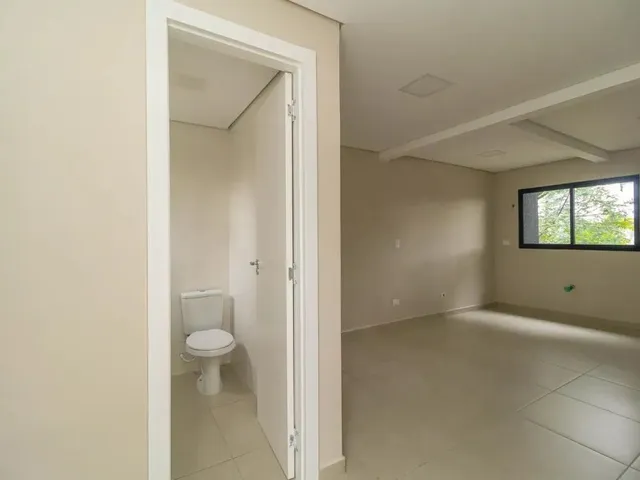 Sala para alugar, no bairro Vila Izabel em Curitiba