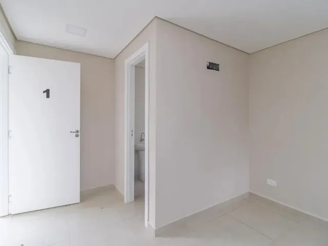 Sala para alugar, no bairro Vila Izabel em Curitiba
