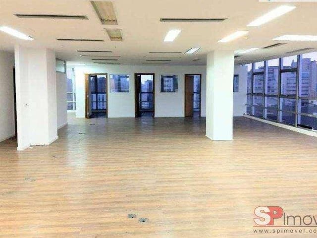 Sala com 572m², para alugar, no bairro Paraíso em São Paulo