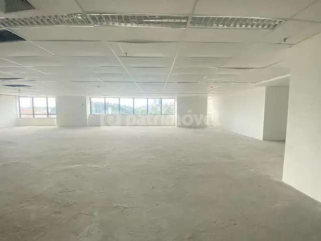 Sala para alugar, no bairro Cidade Nova em Rio de Janeiro