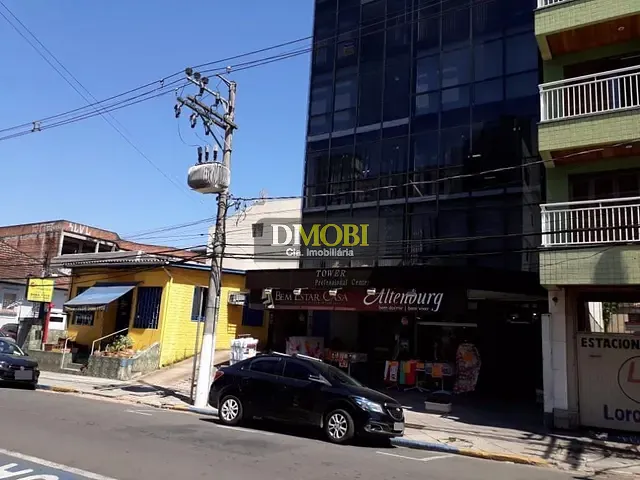 Sala com 48m², para alugar, no bairro Centro em Gravataí