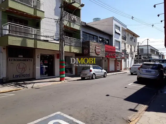 Sala com 48m², para alugar, no bairro Centro em Gravataí