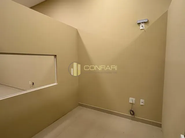 Sala à venda, no bairro Andorinha em Itapema