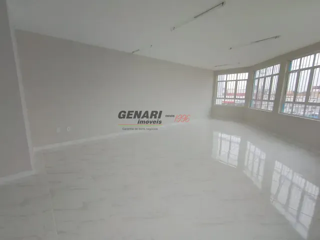 Sala com 50m², para alugar, no bairro Núcleo Habitacional Brigadeiro Faria Lima em Indaiatuba