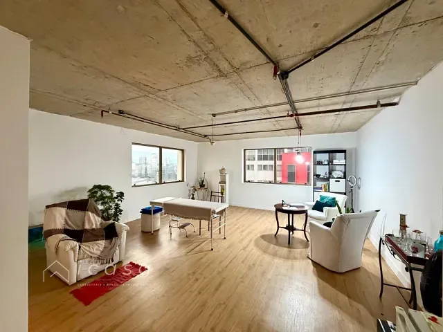 Sala com 45m², à venda, no bairro Jardim Oswaldo Cruz em São José dos Campos