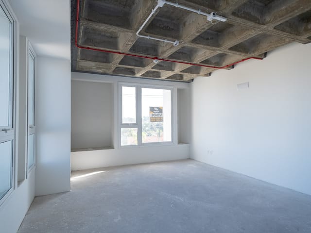 Sala à venda, no bairro Três Vendas em Pelotas