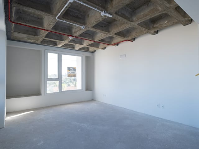 Sala à venda, no bairro Três Vendas em Pelotas