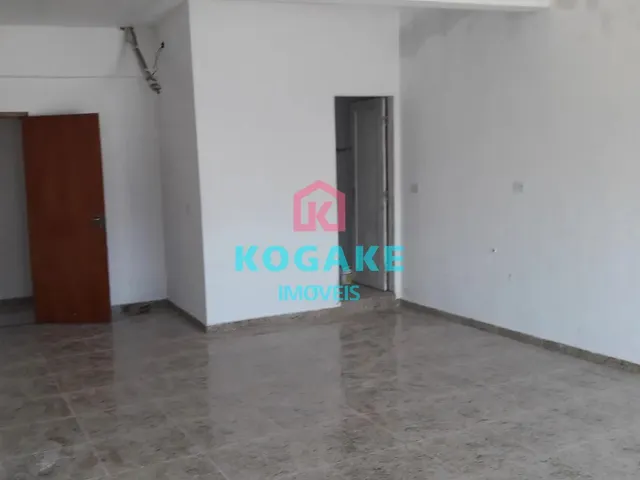 Sala com 10m², para alugar, no bairro Jardim Ismênia em São José Dos Campos