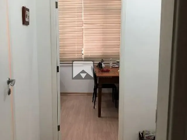 Sala com 30m², à venda, no bairro Centro em Niterói