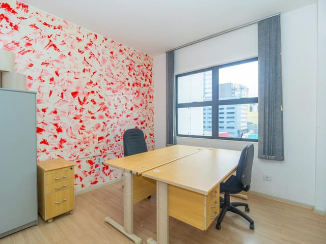 Sala para alugar, no bairro Centro em Curitiba