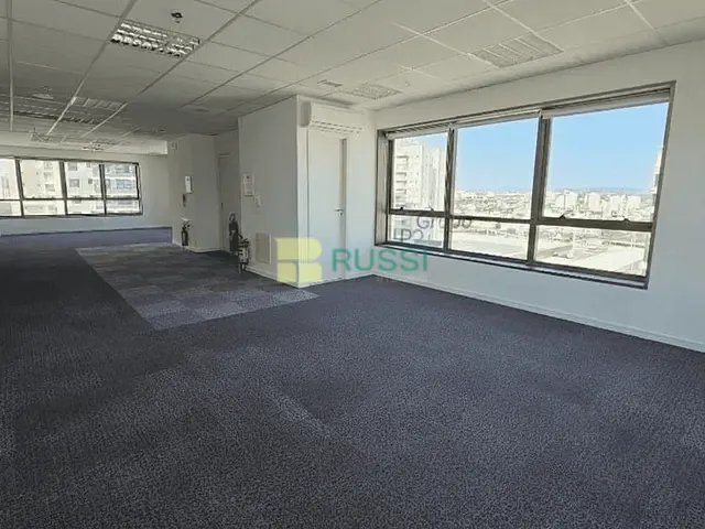 Sala com 94m², para alugar, no bairro Jardim Aquarius em São José dos Campos
