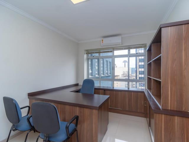 Sala para alugar, no bairro Centro em Curitiba