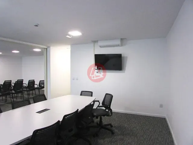 Sala com 53m², à venda, no bairro Higienópolis em Porto Alegre