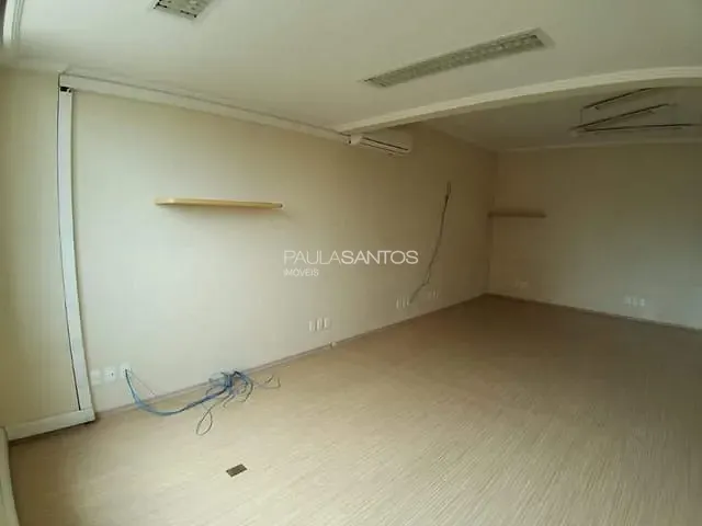 Sala à venda ou para alugar, no bairro Centro em Sorocaba