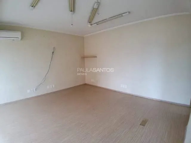 Sala à venda ou para alugar, no bairro Centro em Sorocaba