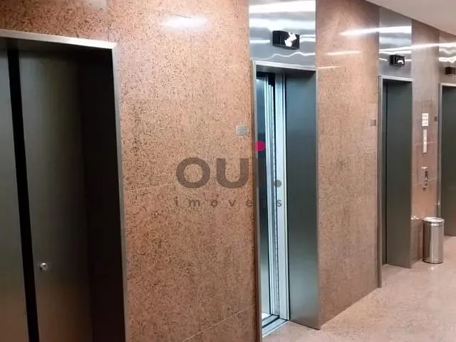 Sala para alugar, no bairro Itaim Bibi em São Paulo