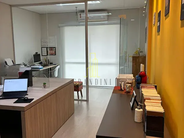Sala à venda ou para alugar, no bairro Centro em São Bernardo do Campo