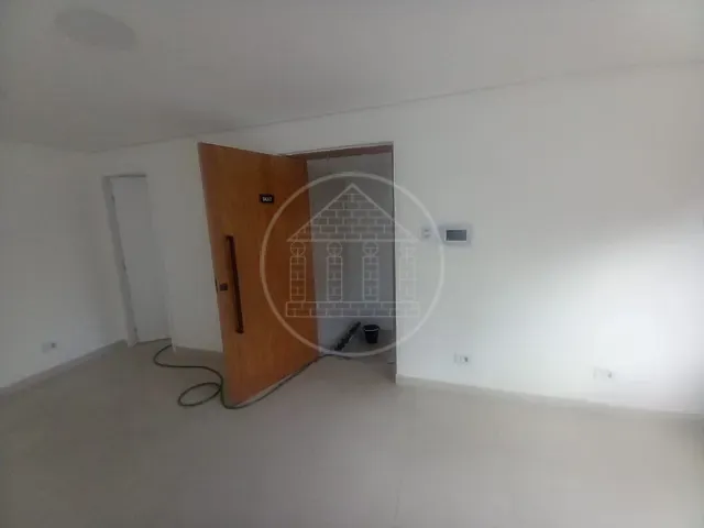 Sala com 50m², para alugar, no bairro Vila das Belezas em São Paulo