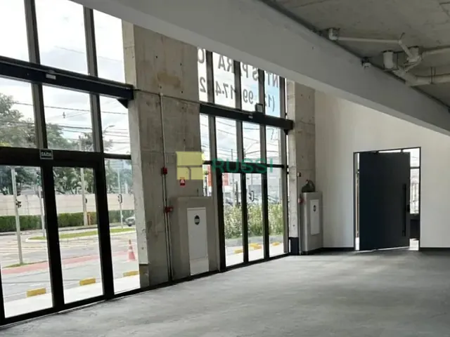 Sala com 300m², para alugar, no bairro Condomínio Royal Park em São José dos Campos