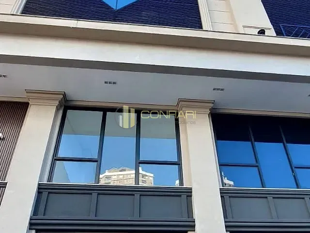Sala para alugar, no bairro Centro em Itapema