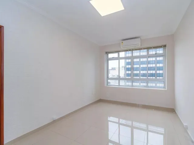 Sala para alugar, no bairro Centro em Curitiba