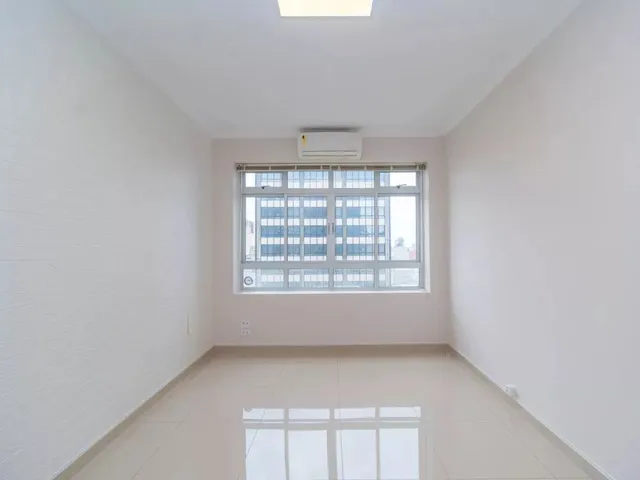 Sala para alugar, no bairro Centro em Curitiba