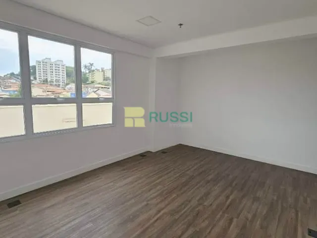 Sala à venda, no bairro Centro em Jacareí