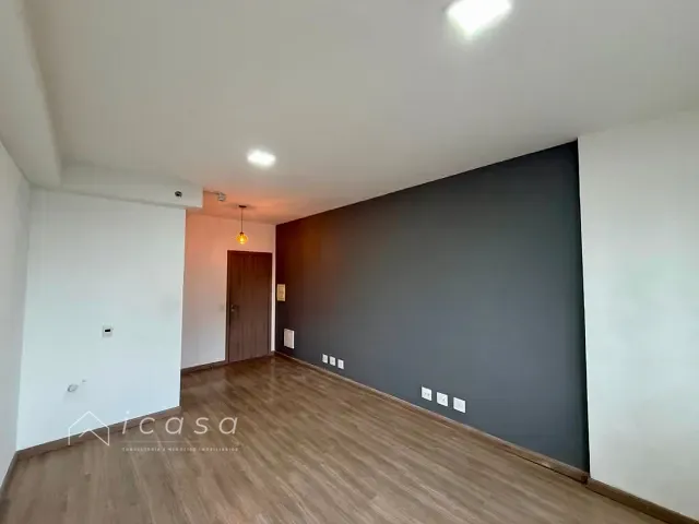 Sala com 46m², à venda ou para alugar, no bairro Jardim São Dimas em São José dos Campos