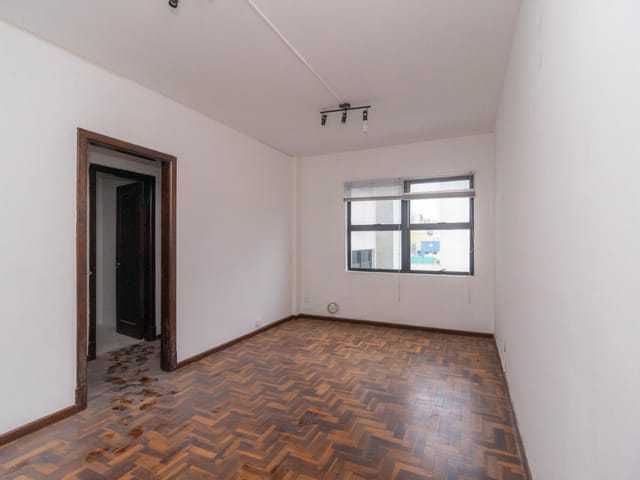 Sala para alugar, no bairro Centro em Curitiba