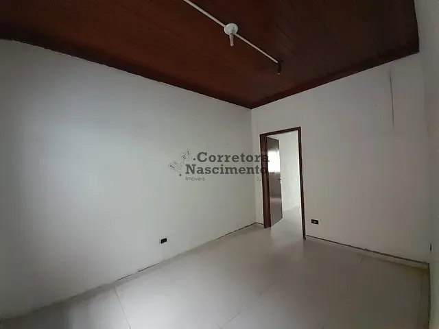 Sala com 24m², para alugar, no bairro Centro em Jacareí
